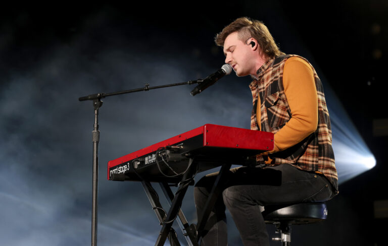 Morgan Wallen makes surprise appearance at MLK Freedom Fest – NME.com