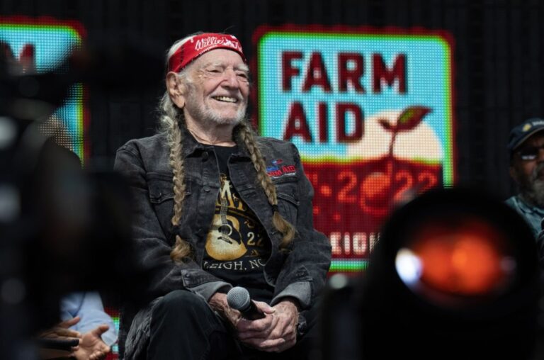 Calls for Climate Justice & 14 More Inspiring Things We Heard at Farm Aid 2022 – Billboard